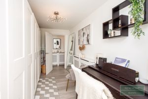 Photo 8- click for photo gallery